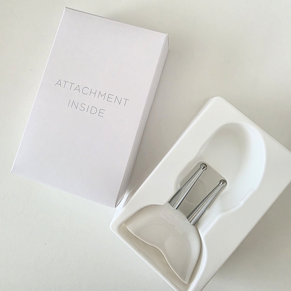 NUFACE Bundle Trinity + ELE Attachment - Picture 7 of 8